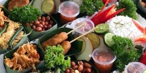 Minimal Order 50 Pax, Paket Nasi Campur Bali Ini Pas Dipilih Buat Menu Hajatan