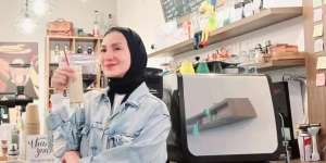 Masya Allah, Wanda Hamidah Tampil Berhijab: `Lagi Belajar, Semoga Istiqomah`