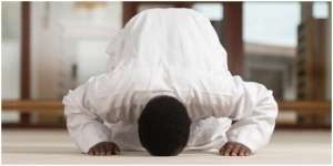 Tata Cara Sholat Qobliyah Subuh, Lengkap dengan Bacaan Niat dan Doa Setelahnya