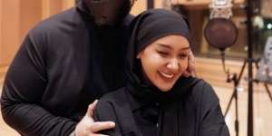 Potret 7 Pedangdut Berhijab, Terbaru Cita Citata