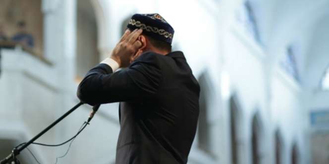 Doa Bilal Jumat Lengkap, Dibaca Sebelum Khatib Sampaikan Khutbah