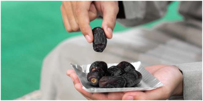 7 Manfaat Kurma Ajwa untuk Kesehatan, Tangkal Radikal Bebas hingga Jaga Kesehatan Otak