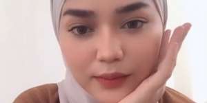 Tutorial Kerudung Segiempat ala Kerudung Instan untuk Tampil Clean