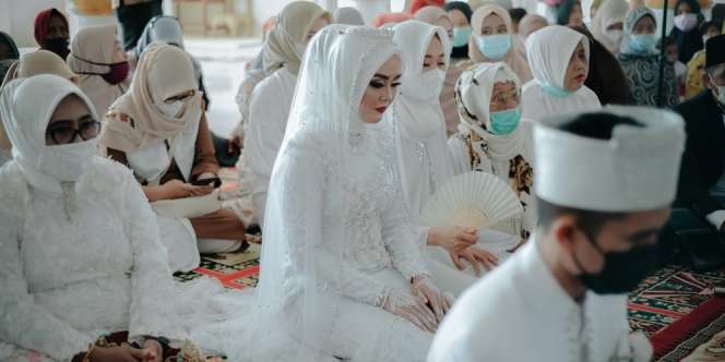 Bacaan Ijab Kabul Bahasa Arab dan Indonesia, Lengkap dengan Ucapan Tawkil Wali