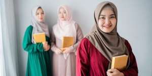 Doa Penutup Majelis Ilmu, Keutamaan dan Kewajiban Menuntut Ilmu Bagi Muslim