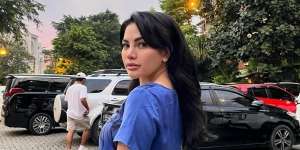Nikita Mirzani Blak-blakan Umbar Bagian Tubuh yang Tak Asli Lagi