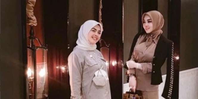 Adu Perbandingan Rumah Syahrini VS Aisyahrani, Ternyata Sama-sama Mewah Bak Istana!