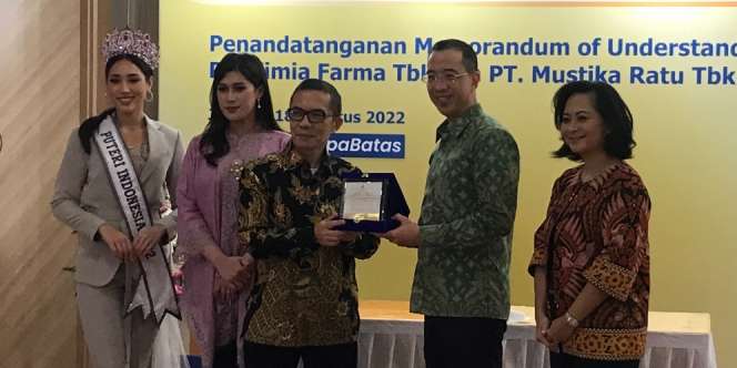 Koloborasi Bisnis Kimia Farma dengan Mustika Ratu, Tambah Cuan!
