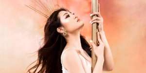 Banyak Dilakukan Selebritas, Ini Sederet Manfaat Olahraga Pole Dance