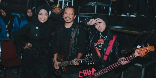 Chua Kotak Tampil Berhijab saat Manggung, Banjir Dukungan