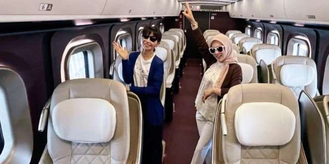 Liburan di Jepang, Reino Barack Sewa Satu Gerbong Kereta Buat Syahrini