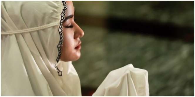 Cara Mengirim Al-Fatihah untuk Orang yang Dicintai dan Bacaan Doa Lainnya yang Bisa Diamalkan