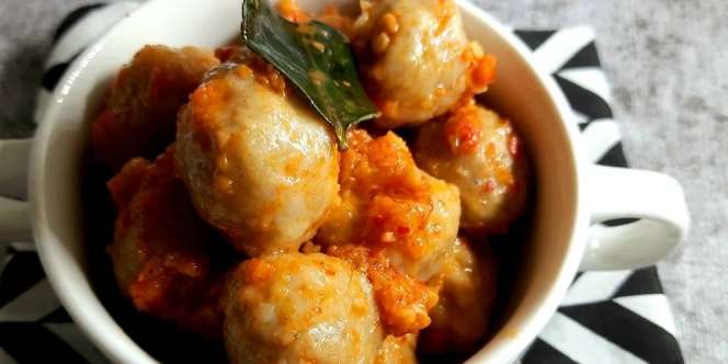 Sedapnya Bakso Mercon untuk Si Penggila Pedas