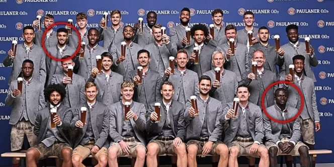 Teguh Pada Iman! Sadio Mane Tolak Pegang Bir Saat Pemotretan Bayern Munich