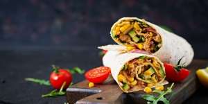 Resep Salad Burrito yang Cocok Mengganjal Lapar Kala Road Trip