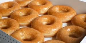 Glazed Donat Gendut Menggoda, Lihat Cara Membuatnya