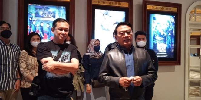 Teringat Istri, Moeldoko Menangis Nonton Film Sayap-Sayap Patah