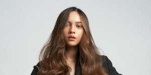Mengenal French Balayage dengan Teknik Hand Painting, Buat Gradasi Warna Rambut Lebih Seamless