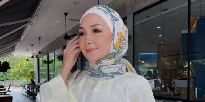 Cara Menggunakan Jilbab Pashmina Motif untuk Tampil Lebih Feminin