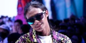 7 Gaya Keren Bonge Lenggak-lenggok di Jakarta Fashion and Food Festival, Bikin Terkesima
