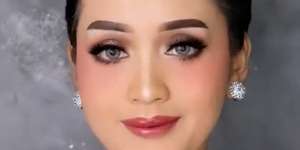 Trik Makeup Mata Kilat untuk Riasan Glamor
