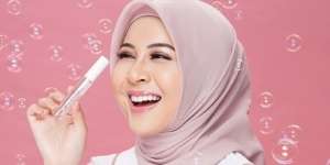 5 Aktris yang Memulai Bisnis Kecantikan Sejak Usia 20-an