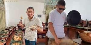 Pensiunan Jenderal Polri Ini Buka Warung Makan, Tujuan Mulia di Baliknya Banjir Pujian