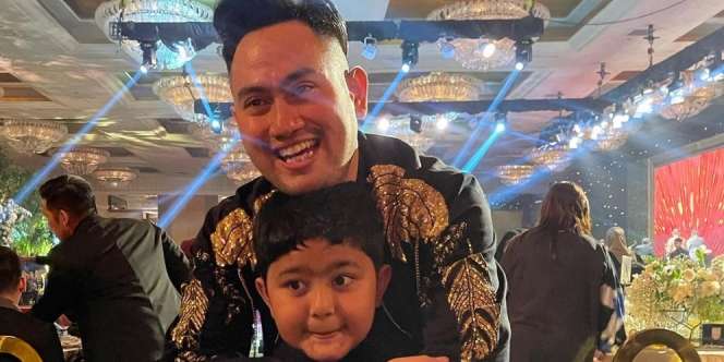 Momen Haru Nassar Akhirnya Bertemu Sang Anak