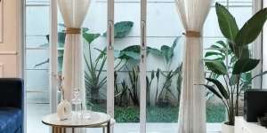 Sliding Door Kaca Bikin Rumah Terang Maksimal, Cari Tahu Biayanya
