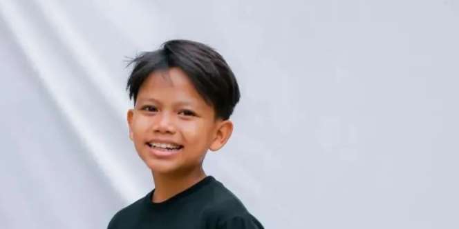 Farel Prayoga Bareng Wanita Cantik Berhijab, Bikin Gemas