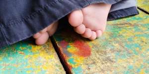 Tragis! Balita Tewas Terlindas Truk yang Dikendarai Ayahnya