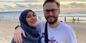 Didiagnosis Tak Bisa Punya Anak, Artis Cantik Ini Rela Sang Suami Poligami: `Aku Pengen Masuk Surga`
