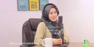Kisah Wanita Cantik Pembenci Islam yang Jadi Mualaf dalam 7 Hari