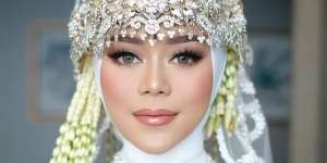 6 Hasil Wedding Makeup Bennu Sorumba di Wajah Para Artis