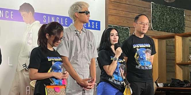 Devano Danendra Bikin Iis Dahlia Akhirnya Bisa Rasakan Tangis Bahagia Orang Tua