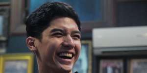 Rayuan Maut Netizen +62 Lihat Al Ghazali Main Bulutangkis: `Cakepnya Makin ke Sini Makin ke Sana`