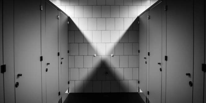 Perusahaan di China Ketahuan Pasang Kamera di Toilet Kantor, Alasannya Bikin Emosi Netizen