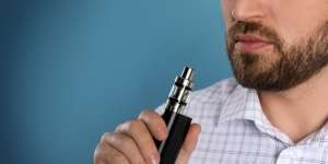 Memakai Vape Bisa Sebabkan Popcorn Lungs, Ini Penjelasannya