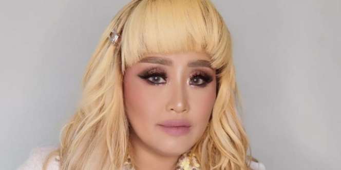 Disawer Rp10 Juta oleh Ivan Gunawan, Pinkan Mambo Menangis