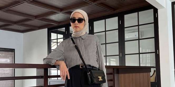 Inspirasi Outfit Ngantor ala Amelia Elle, Tetap Stylish dengan Gaya Santai