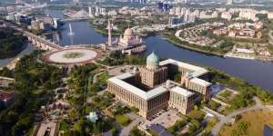 7 Destinasi Muslim Friendly di IKN Malaysia, Putrajaya