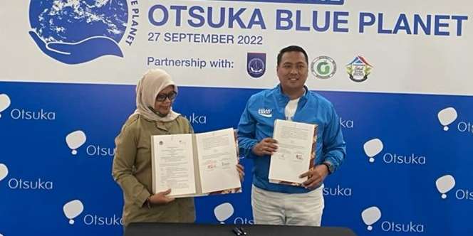 Selamatkan RI dari Sampah Plastik, Program Otsuka Blue Planet Beri Edukasi sampai Botol Daur Ulang