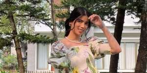 Lihat Hasilnya! Cara Tak Biasa Sabrina Chairunnisa Makeup Pakai Buah-buahan