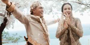 Ingat Estelle Linden Musuh Prilly Latuconsina di `My Lecturer My Husband`? Kini Dipinang Bos Kripto Singapura
