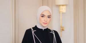 Lihat Gaya Citra Kirana dengan Outfit Warna Menyala