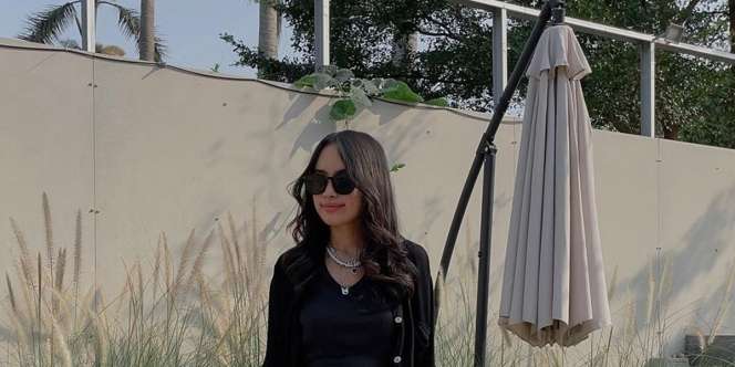 OOTD Timeless Fashion ala Influencer Claudia Isabella