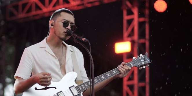 Penampilan Manggung Dicibir Tak Pantas, Pamungkas: Fan Service