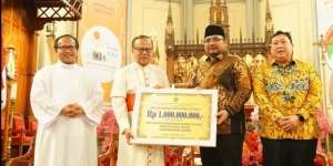 Demi Kenyamanan Umat, Kemenag Berikan Rp1 Miliar untuk Gereja Katedral