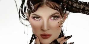 Bertabur Pearl, Makeup Mikaila Patritz Memukau!