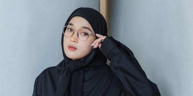 Heboh Konten Ririe Mantan Istri Ayus Sabyan, Pria di Sebelahnya Bikin Penasaran 2 Juta TikTokers